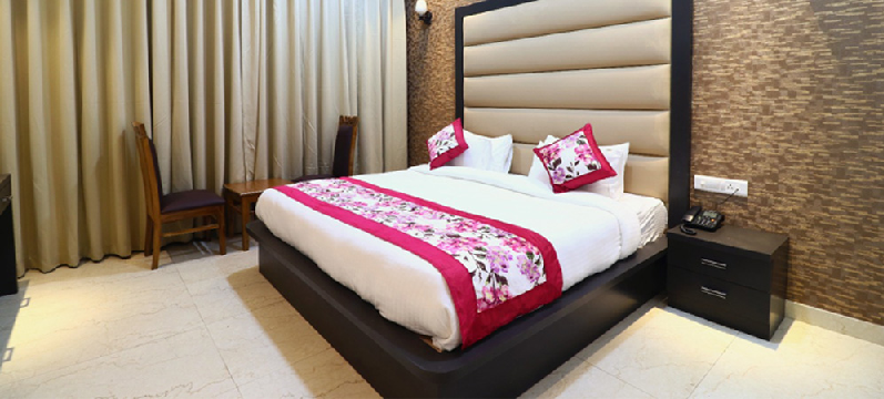 Hotel Green View  Agra | DELUXE ROOM